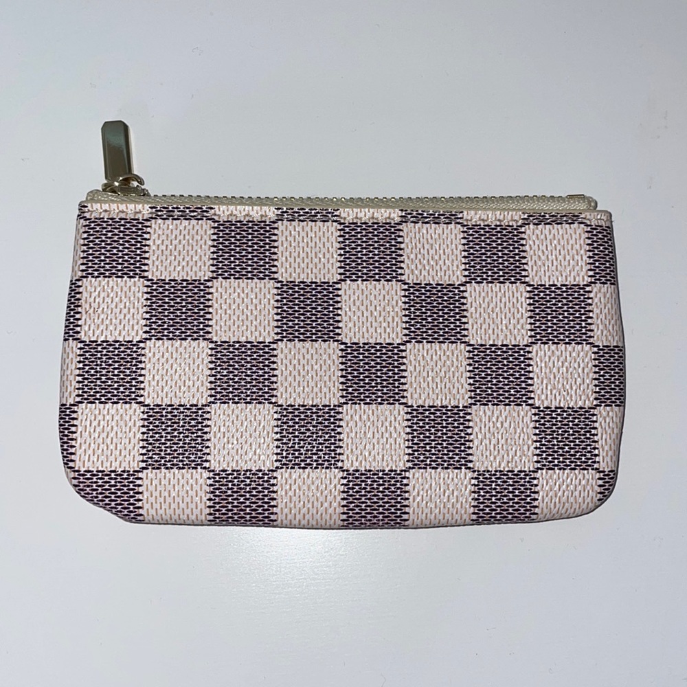 Daisy Rose White Checkered Key Pouch